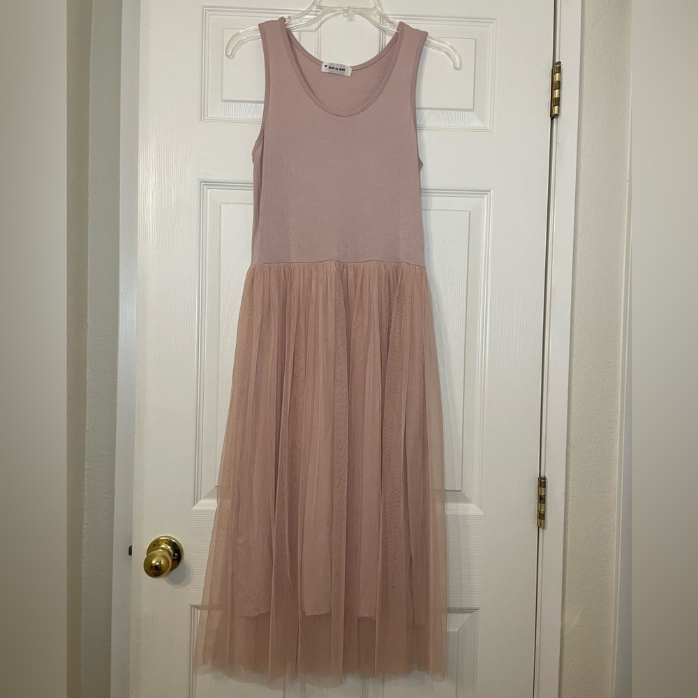 ✨5 for $15✨ Olive des Olive tulle dress